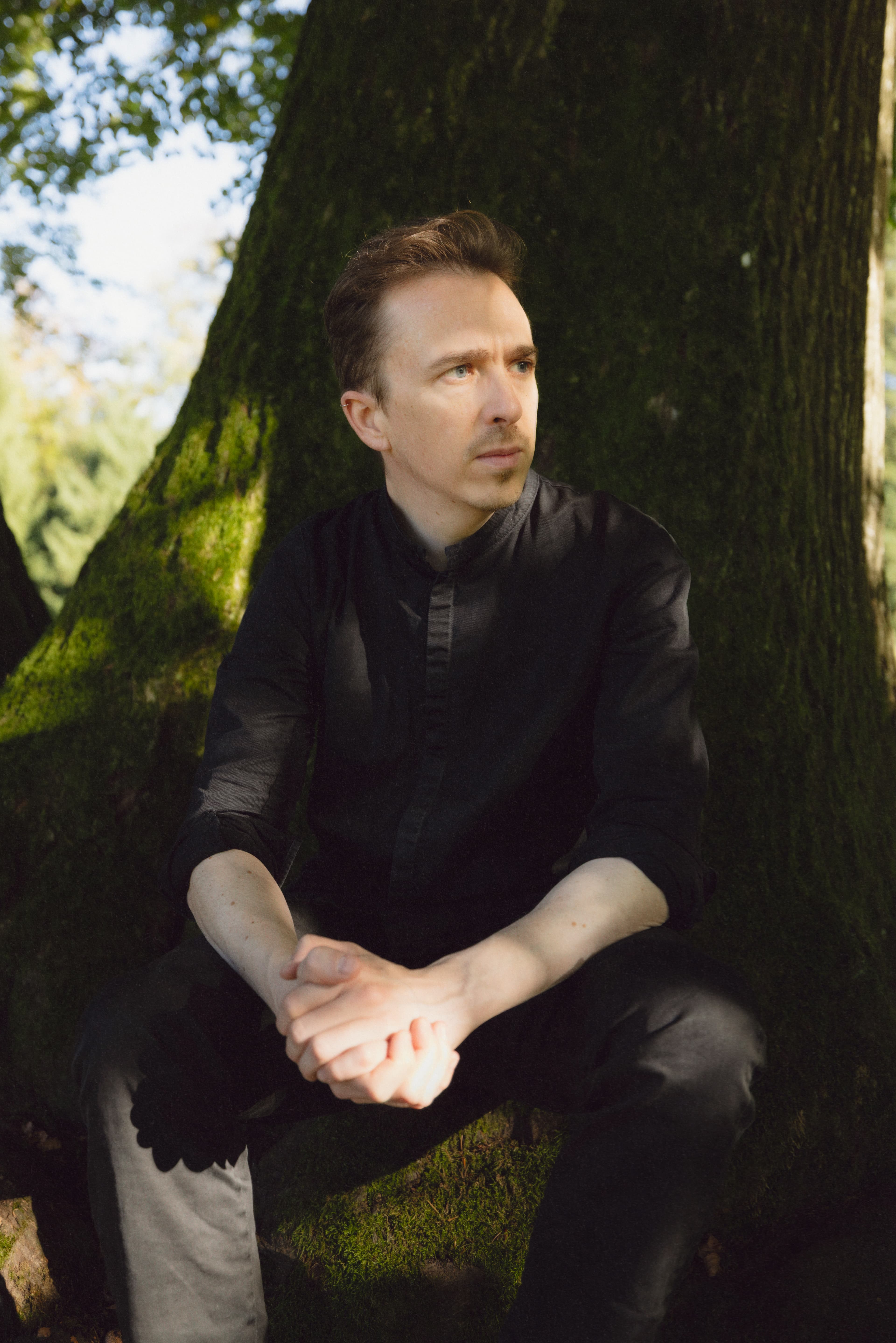 Porträt Béla Rothenbühler, fotografiert von Liv Burkhard
