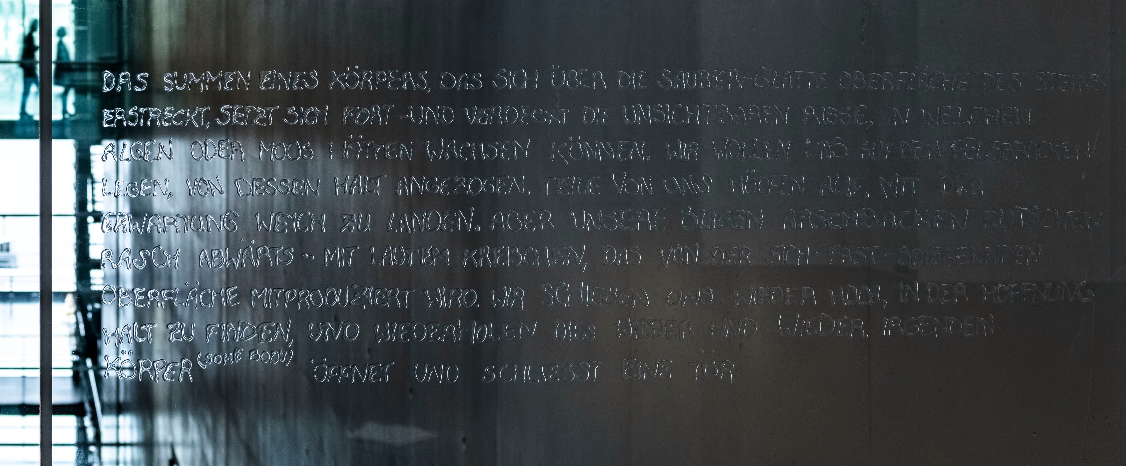 Ausstellungsansicht fotografiert von Marc Latzel