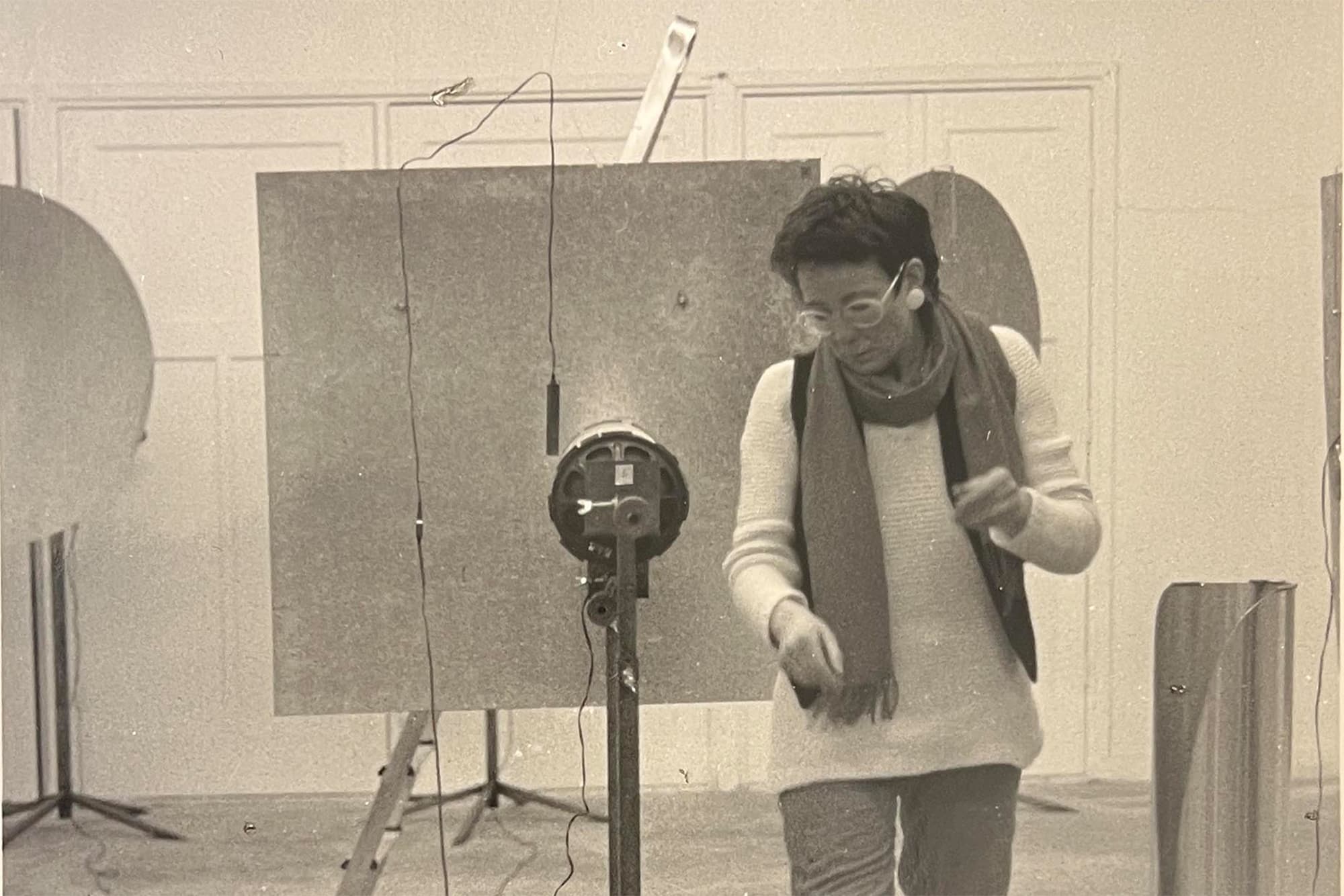 Bild von Franziska Lingg in ihrem Atelier